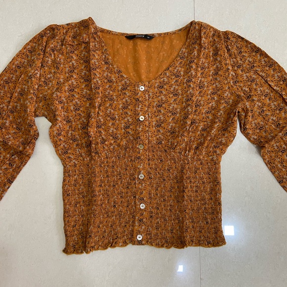 ONLY Women’s V Neck Printed Top - S - Picture 9 of 17